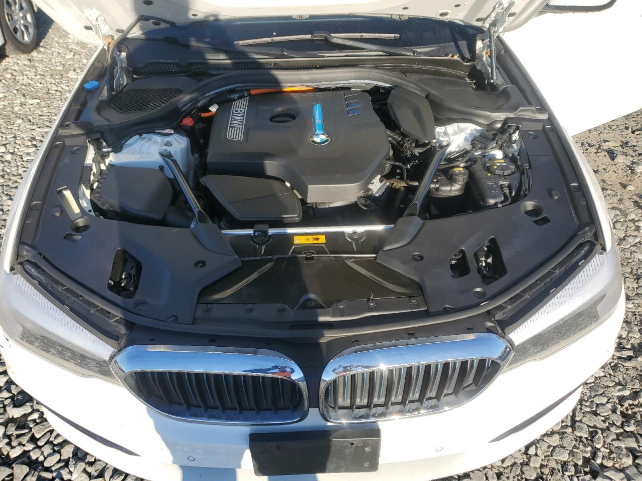 2018 BMW 5 series VIN WBAJB1C55JB083990 photo 11
