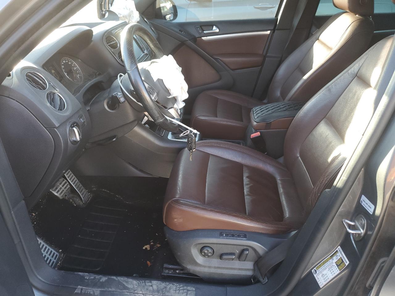 2014 VOLKSWAGEN Tiguan VIN WVGJV3AX0EW026391 photo 7