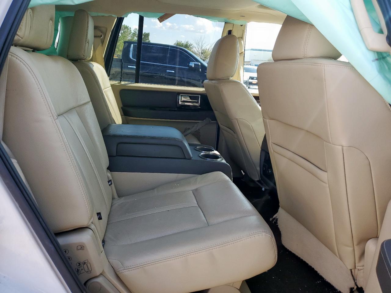2015 Lincoln Navigator VIN 5LMJJ2JT6FEJ11307 photo 11