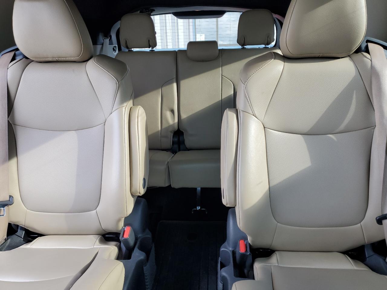 2022 Toyota All models VIN 5TDYRKECXNS077857 photo 10