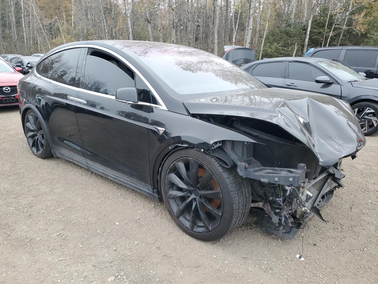 2017 TESLA Model x VIN 5YJXCBE29HF041414 photo 4