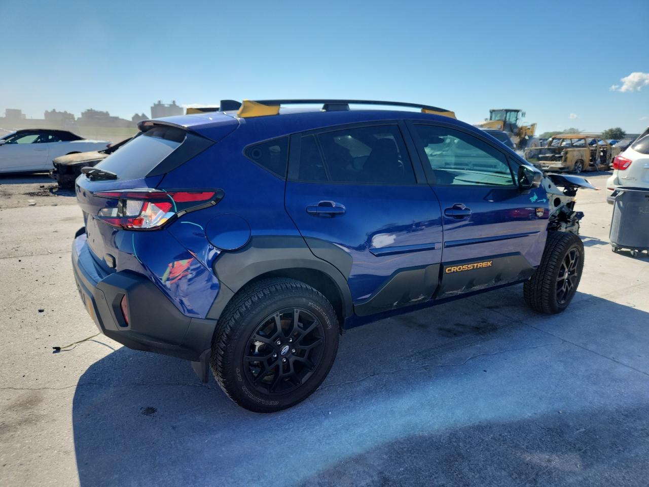 2024 Subaru Crosstrek VIN 4S4GUHT61R3820919 photo 3