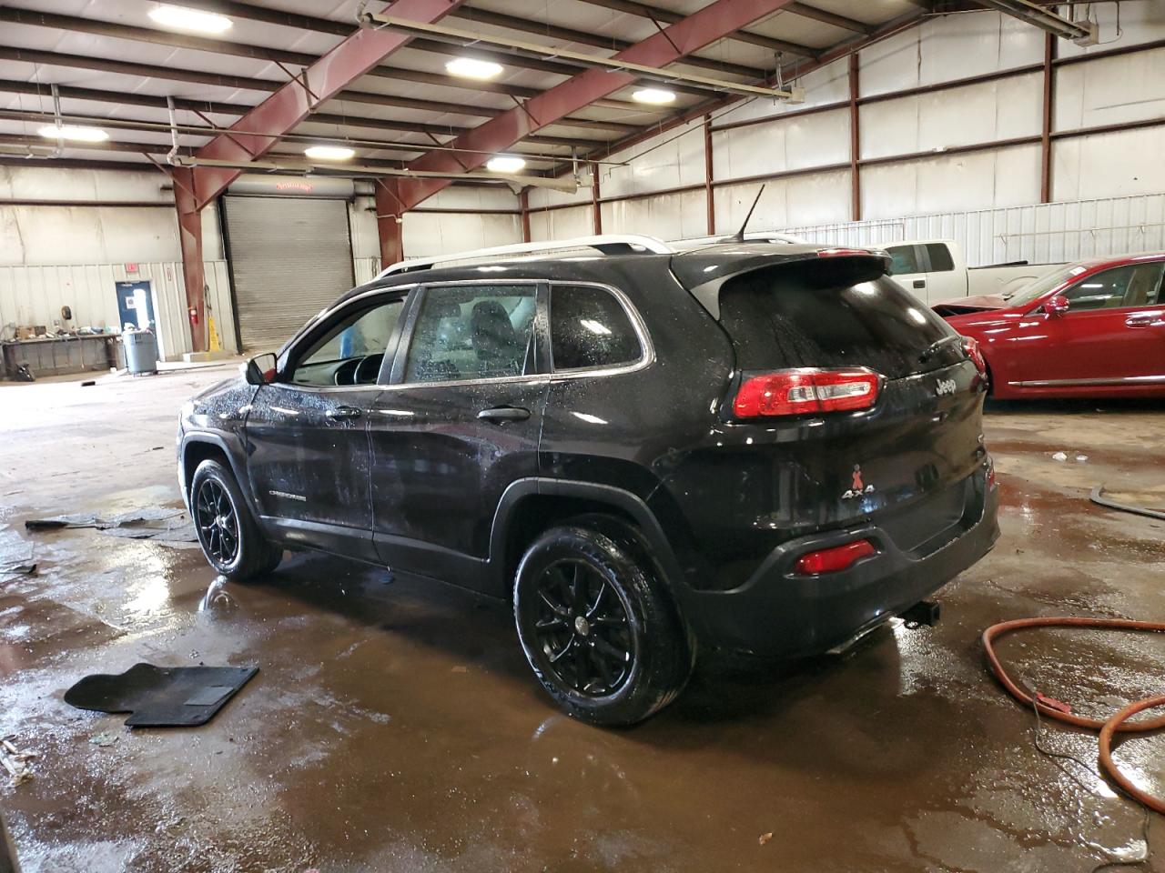 2015 Jeep Grand cher VIN 1C4PJMCS8FW511400 photo 2