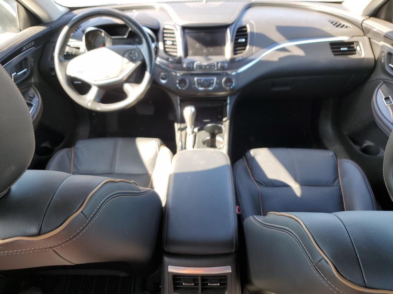 2018 Chev Impala VIN 2G1125S31J9107092 photo 8