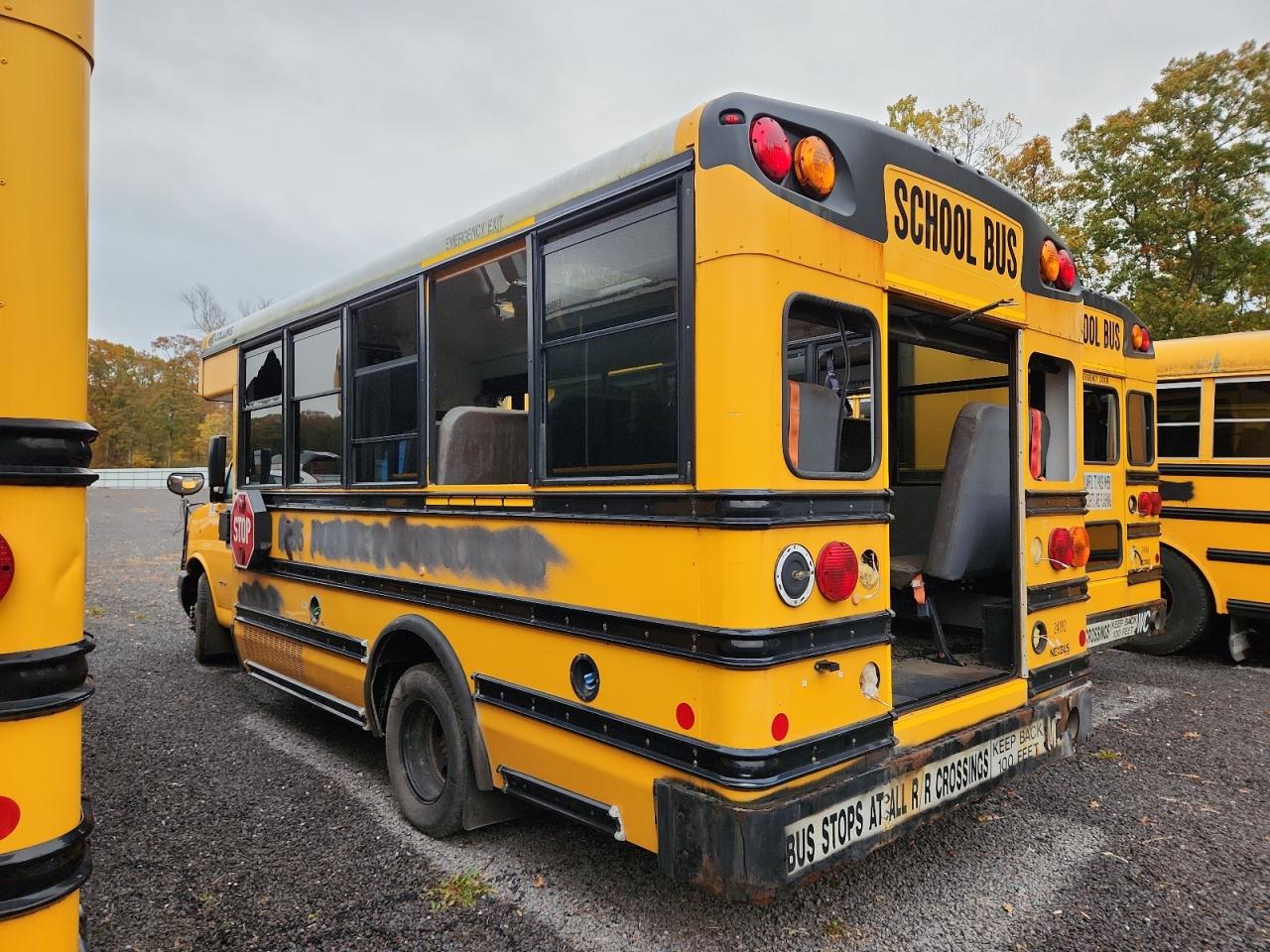2012 Collins Bantam g35 VIN 1GB3G3BL7C1186656 photo 3