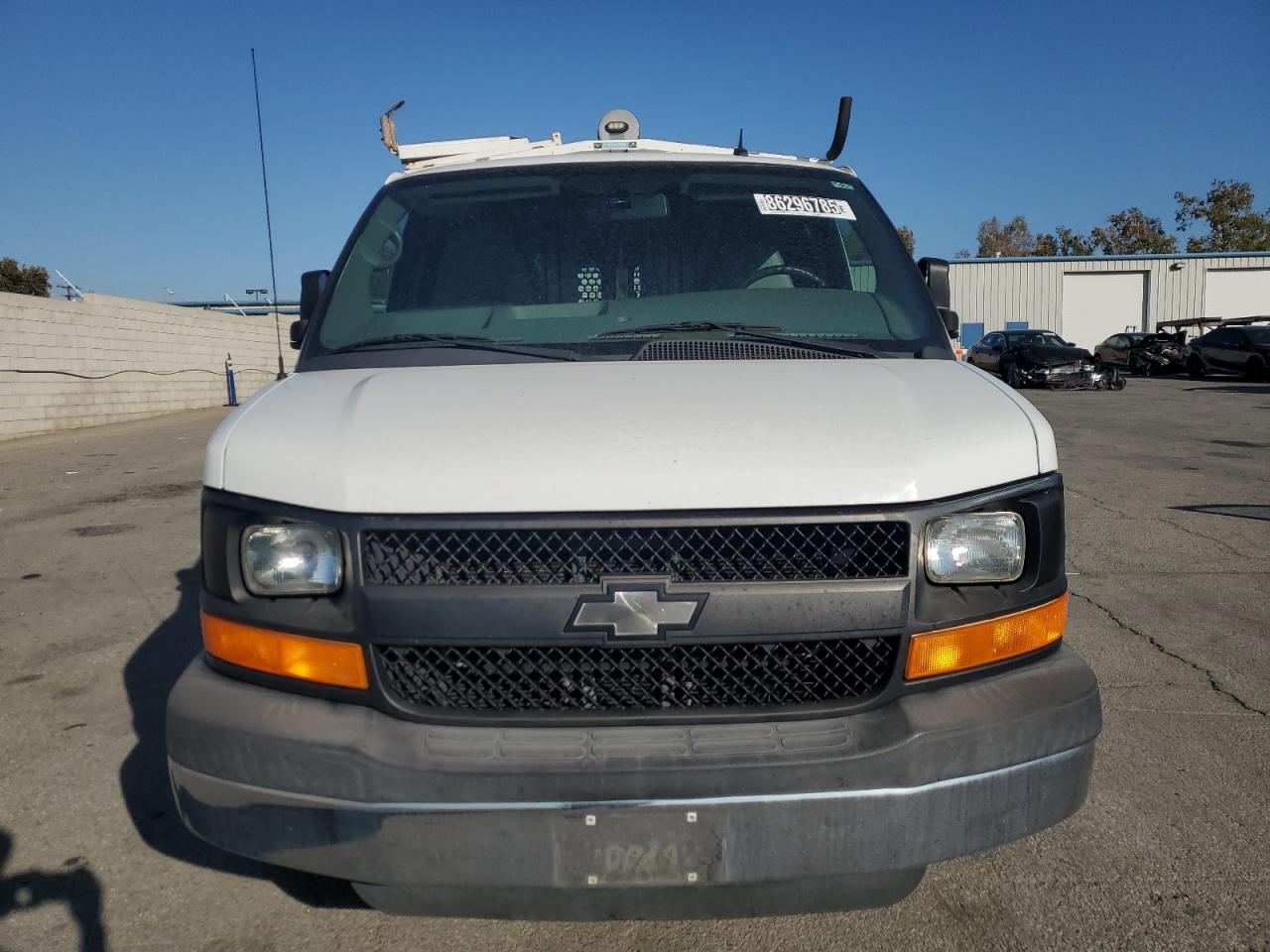 2014 Chevy Express VIN 1GCWGFCBXE1136000 photo 5