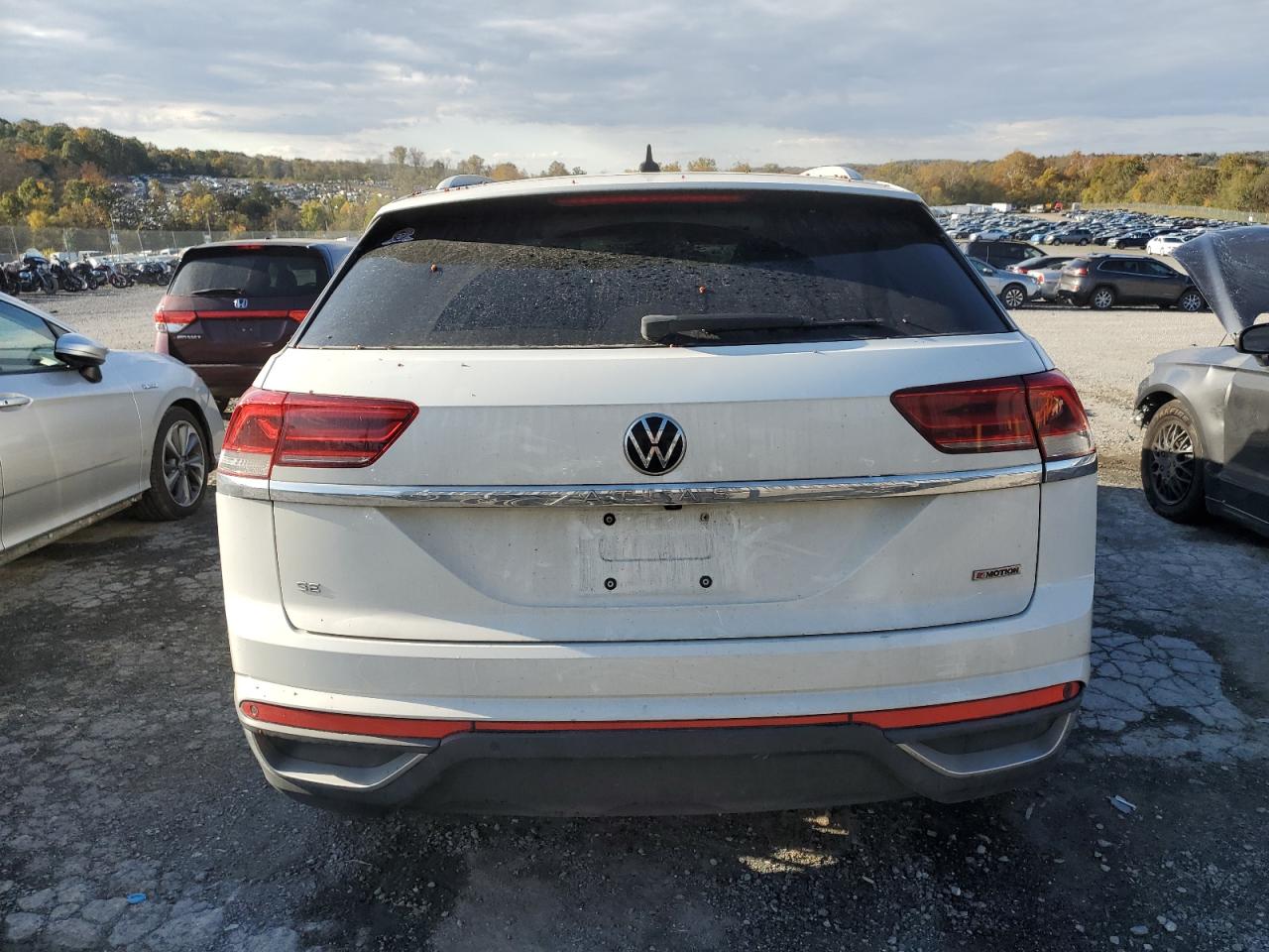 2020 Volkswagen Atlas VIN 1V26C2CA5LC207034 photo 6