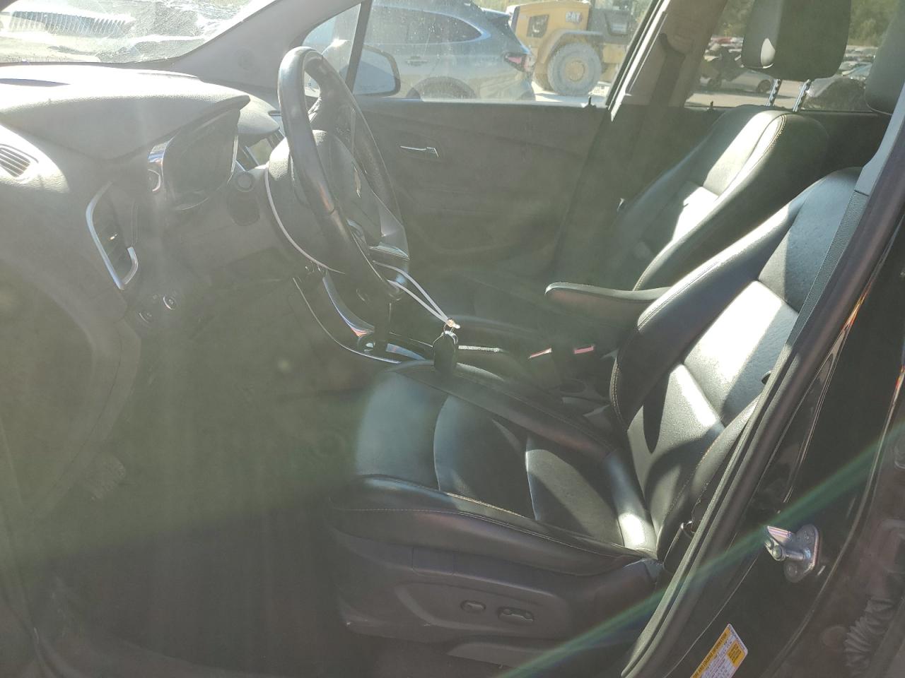 2018 Chevrolet Trax VIN 3GNCJRSB4JL311178 photo 7