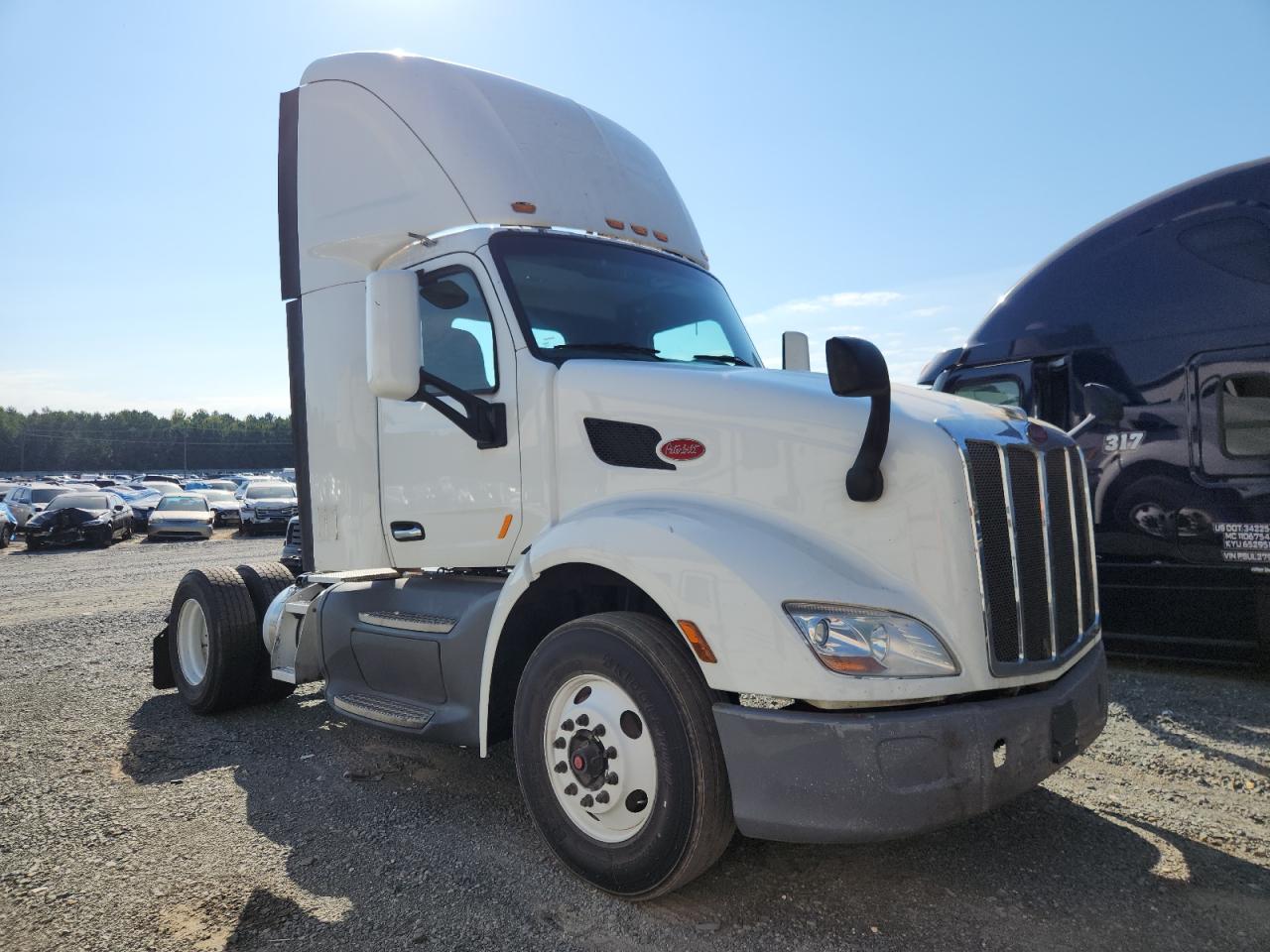 2017 PETERBILT All models VIN 1XPBA48X2HD428511 photo 9