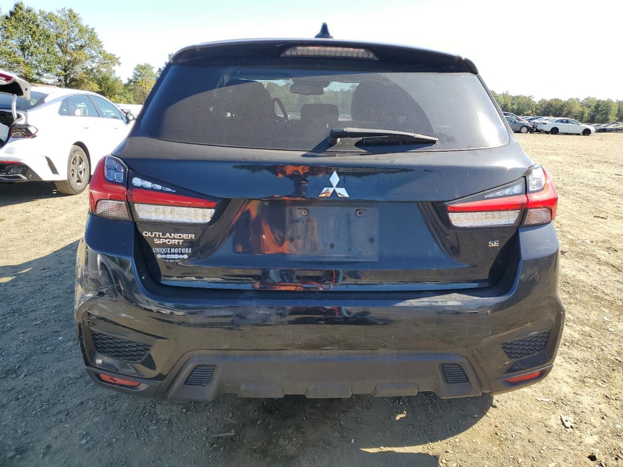 2020 Mitsubishi Outlander VIN JA4AP4AU4LU030716 photo 6
