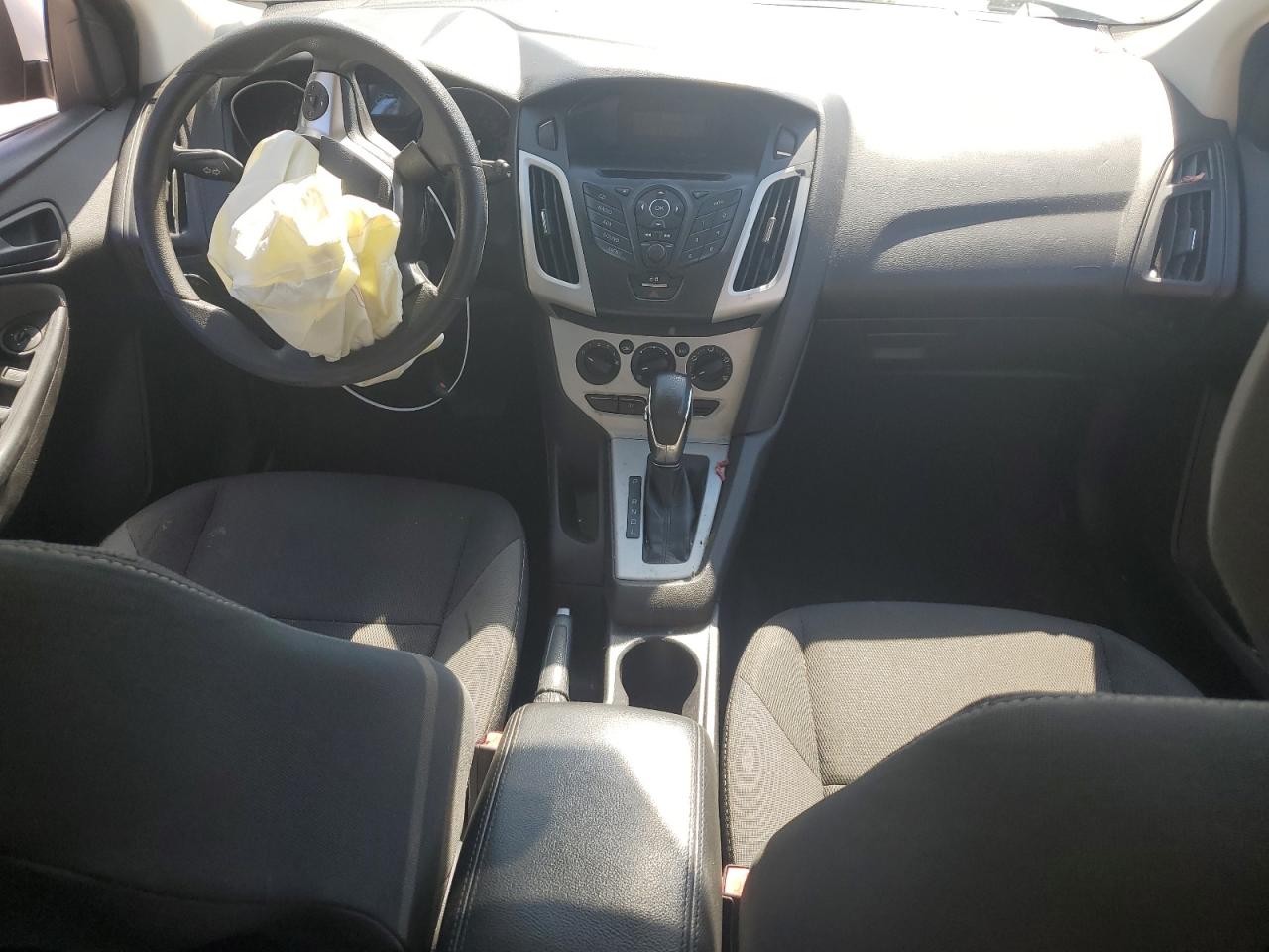 2012 Ford Focus VIN 1FAHP3K22CL455343 photo 8