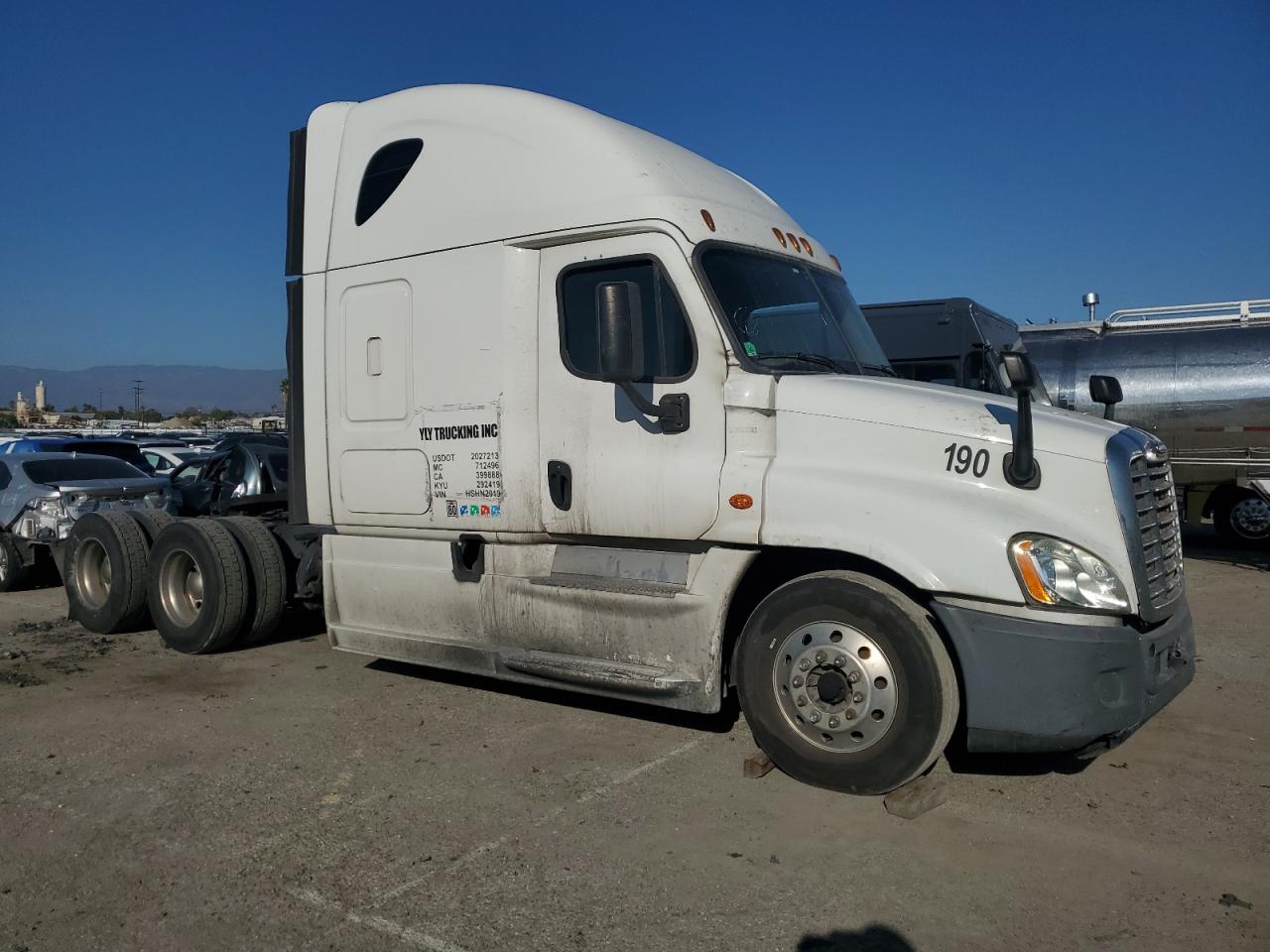 2017 FREIGHTLINER All other VIN 3AKJGLDR3HSHN2019 photo 1