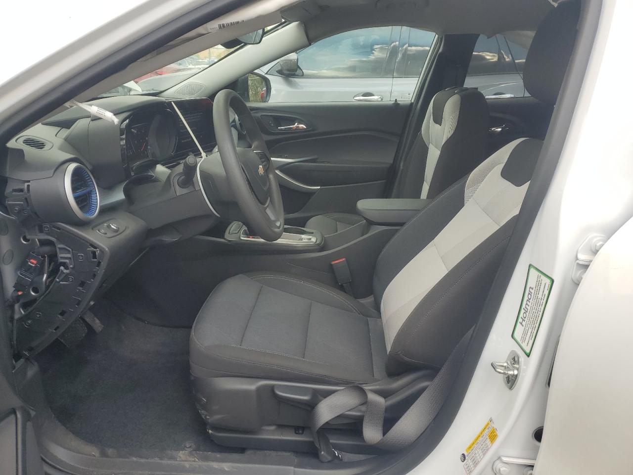 2025 Chevrolet Trax VIN KL77LFEP8SC199571 photo 7
