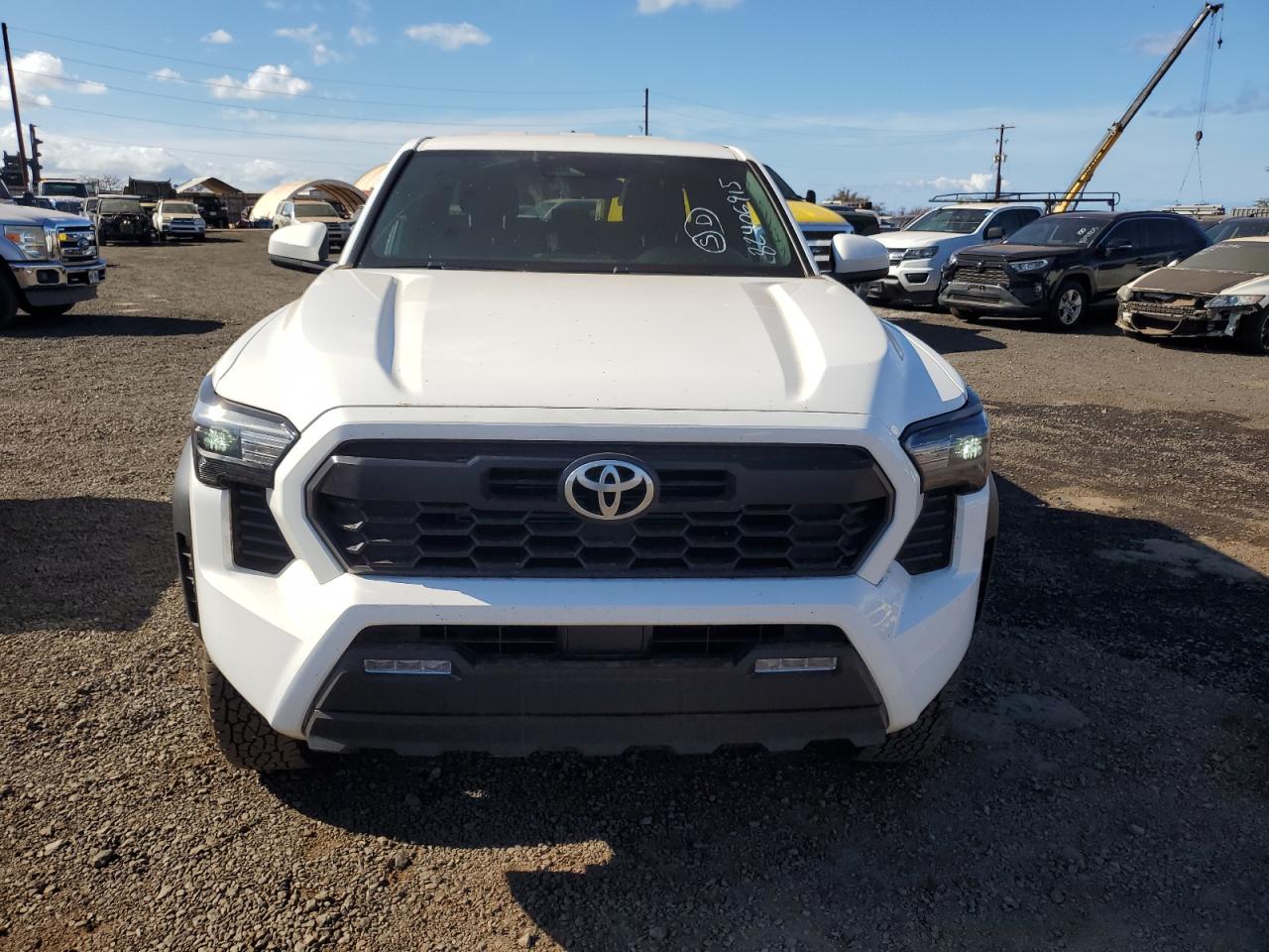 2024 Toyota Tacoma VIN 3TYLE5JN5RT044399 photo 5