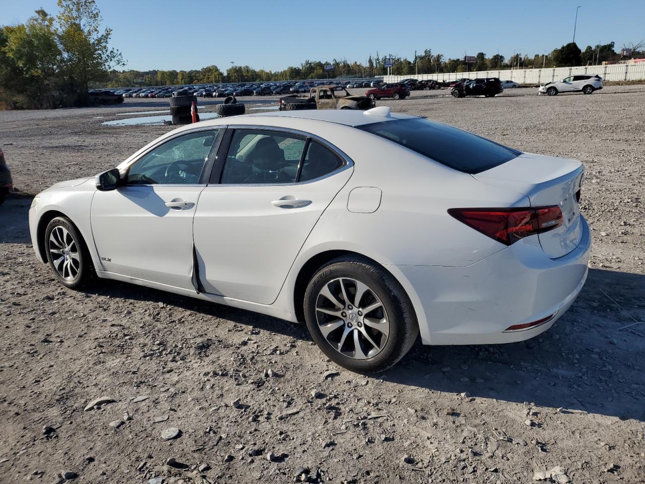 2015 Acura Tlx VIN 19UUB1F3XFA012924 photo 2