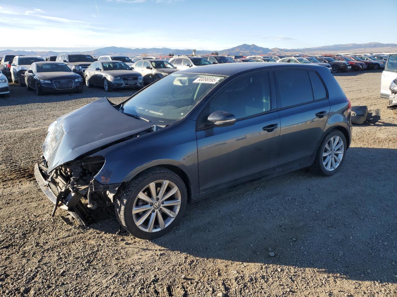 2012 Volkswagen Golf VIN WVWDM7AJ8CW303146 photo 1