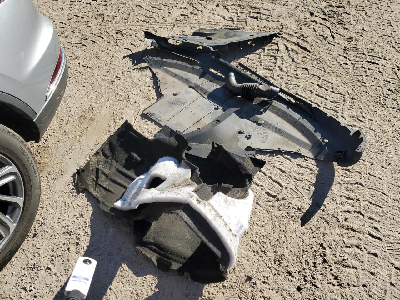 2023 Lincoln Aviator VIN 5LM5J6WC0PGL11056 photo 12