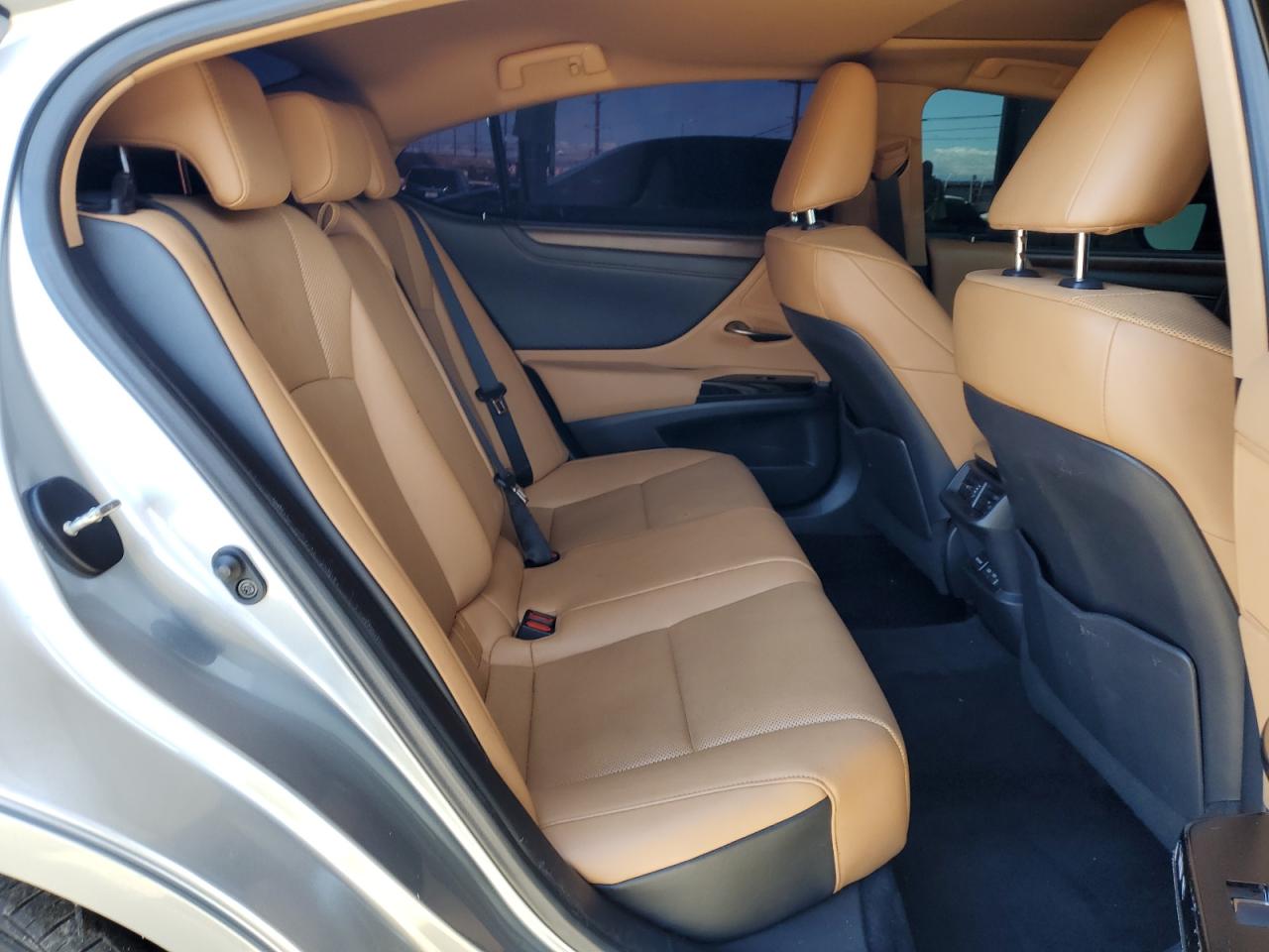 2022 Lexus ES350 VIN 58ADZ1B14NU120424 photo 10
