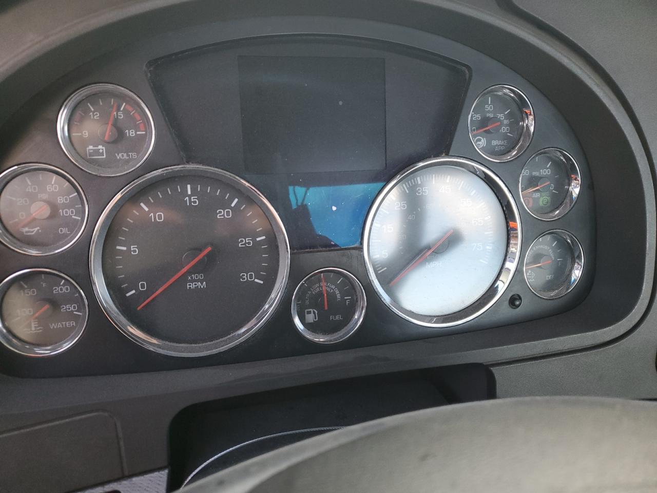 2014 KENWORTH All models VIN 1XKYA48X4EJ402540 photo 8