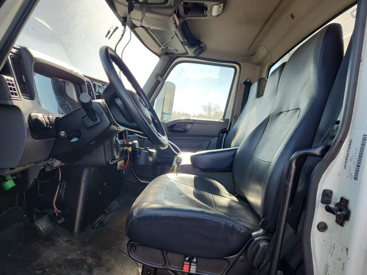 2020 International Mv607 VIN 3HAEUMML2LL227246 photo 7