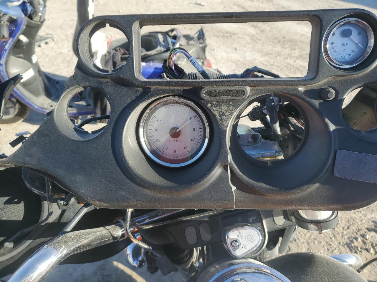 2007 HARLEY Fl VIN 1HD1KB4117Y708409 photo 7