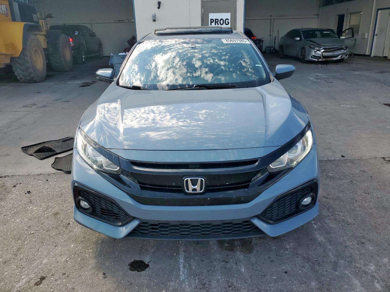 2018 Honda Civic VIN SHHFK7H52JU236227 photo 5
