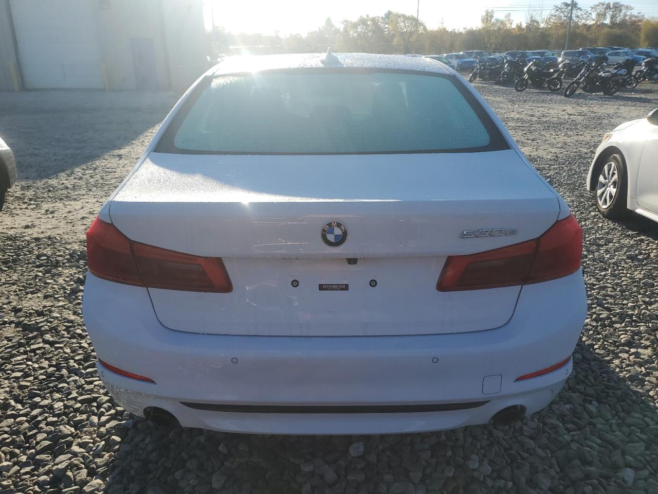 2018 BMW 5 series VIN WBAJB1C55JB083990 photo 6