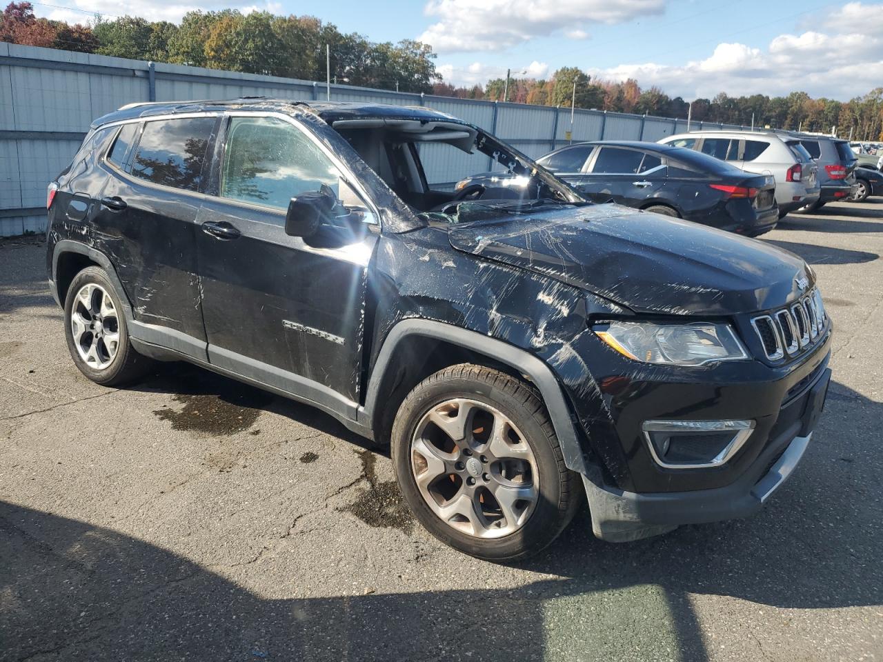 2020 Jeep Compass VIN 3C4NJDCB8LT223076 photo 4