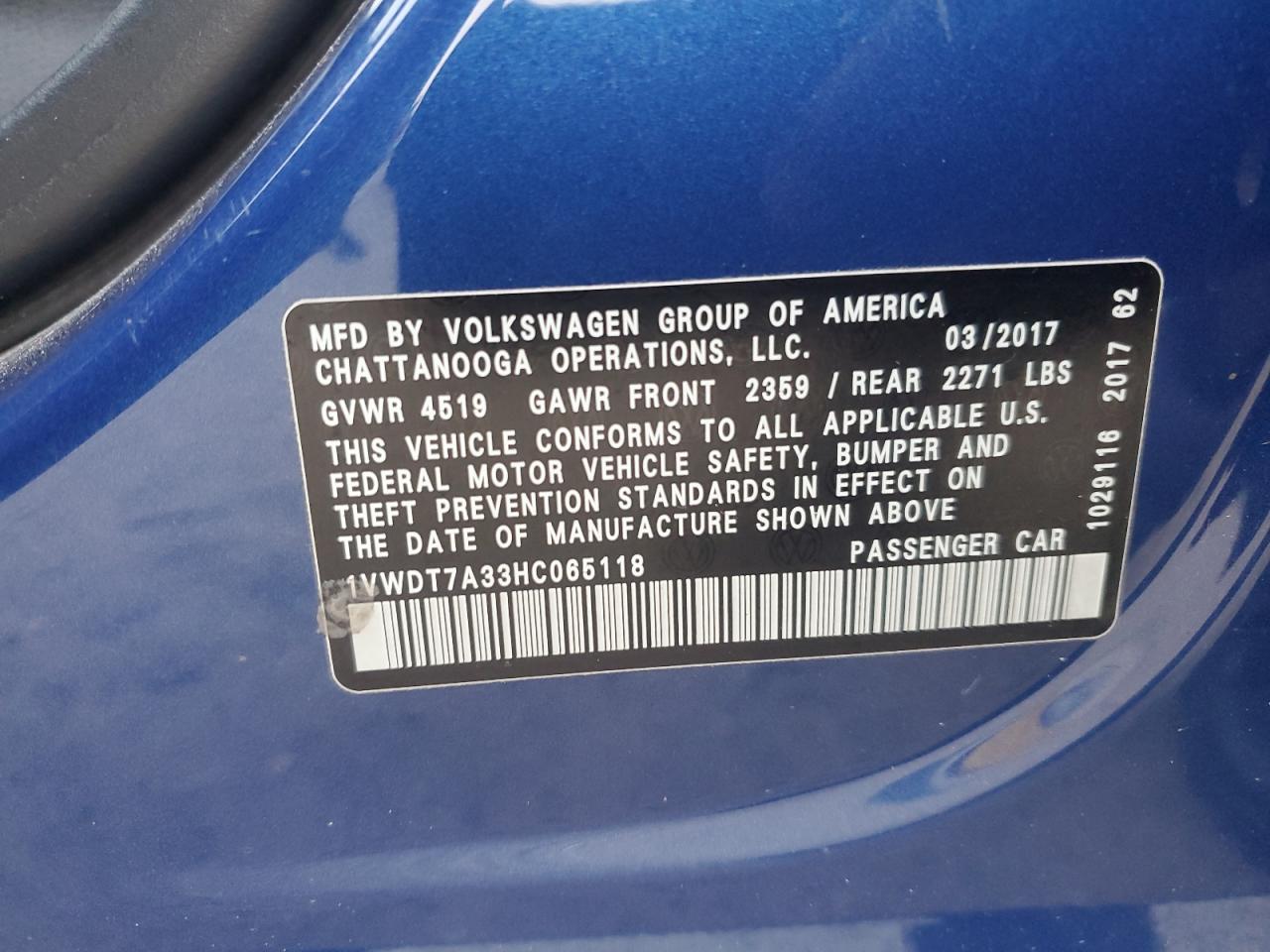 2017 Volkswagen Passat VIN 1VWDT7A33HC065118 photo 12