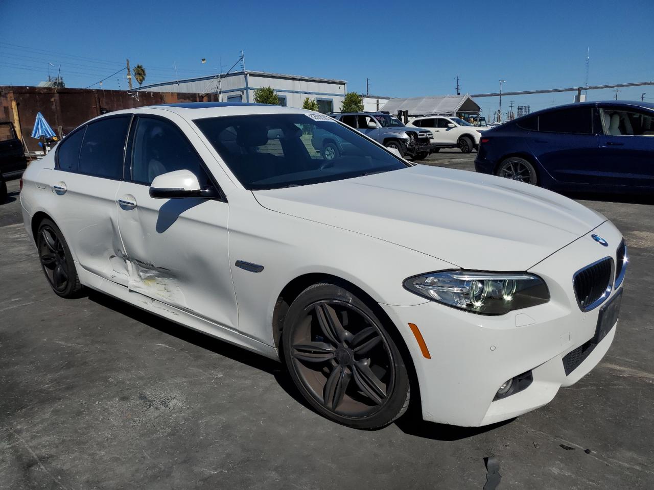 2016 BMW 5 series VIN WBA5B1C56GG133101 photo 4