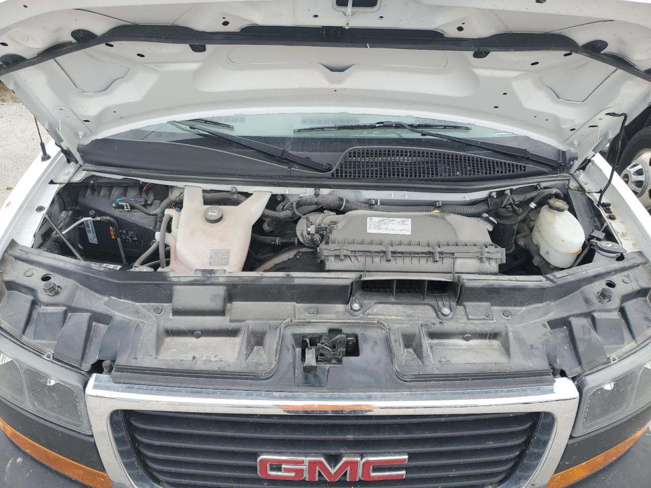 2023 GMC Savana VIN 1GD07RFP5P1122034 photo 11