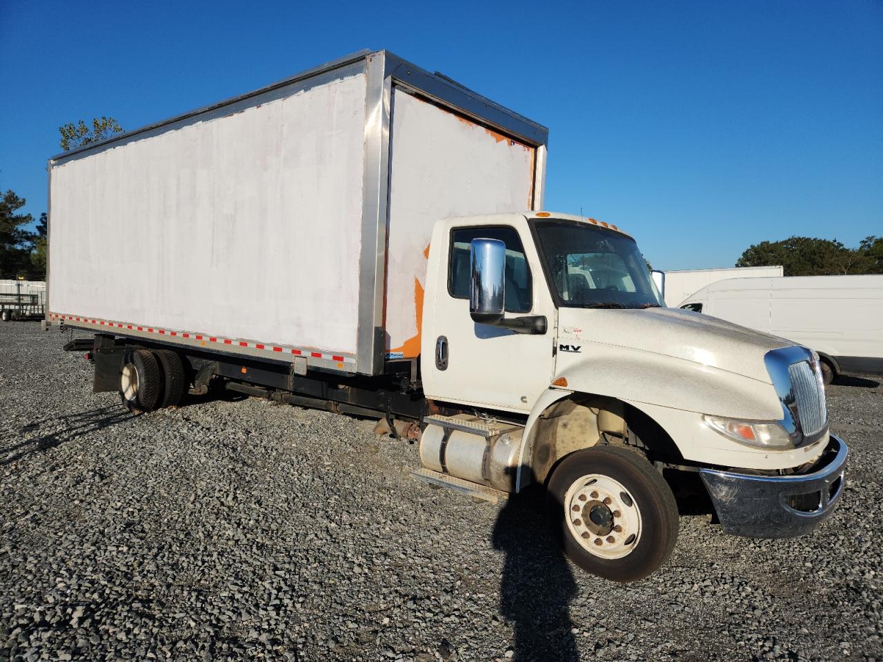 2020 International Mv607 VIN 3HAEUMML2LL227246 photo 4