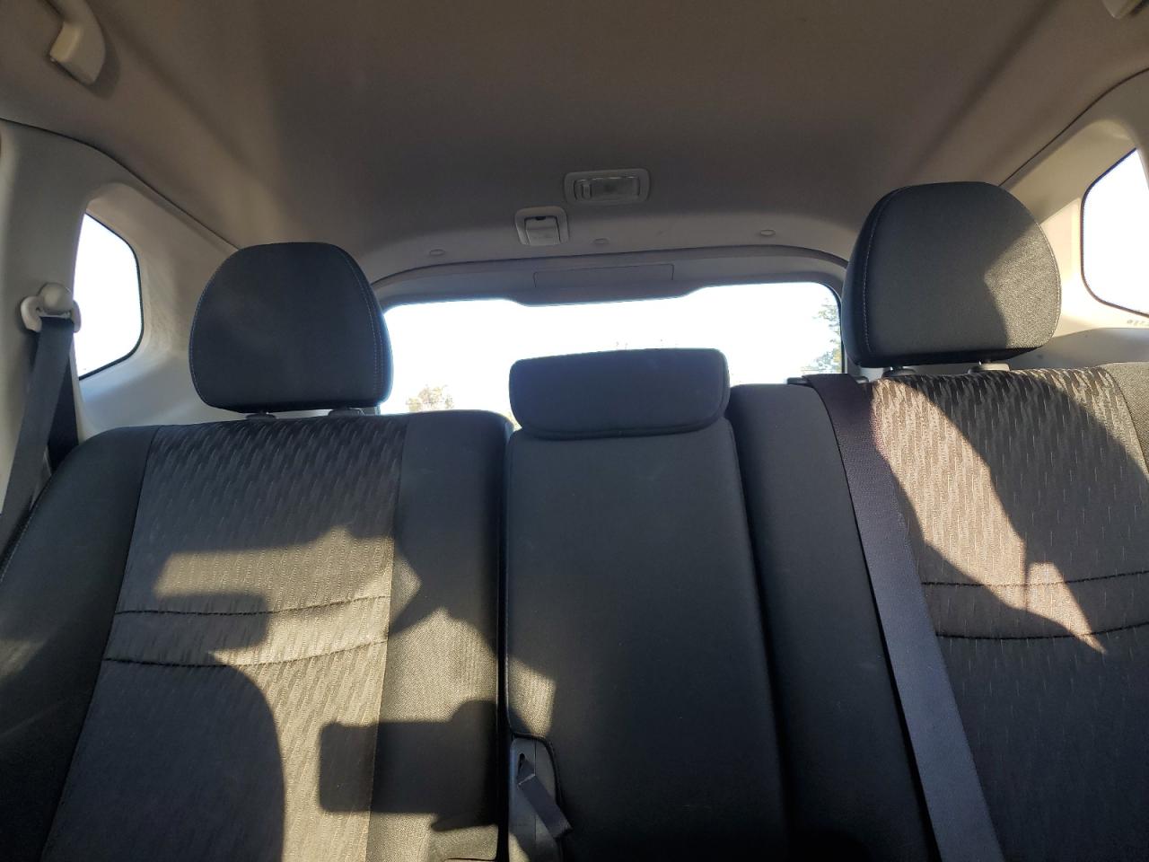 2017 Rogue VIN KNMAT2MTXHP522133 photo 10