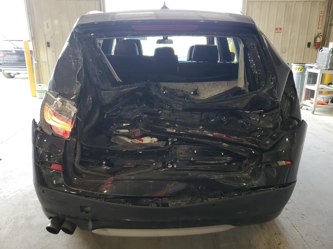 2011 BMW X3 VIN 5UXWX7C54BL734002 photo 6