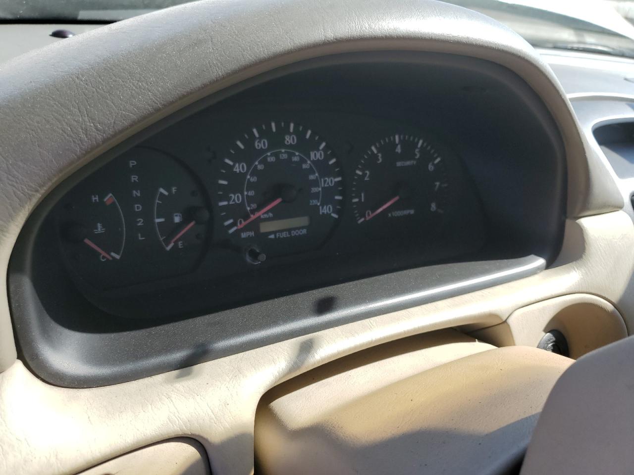2002 Toyota Camry sola VIN 2T1FF28P02C598332 photo 9