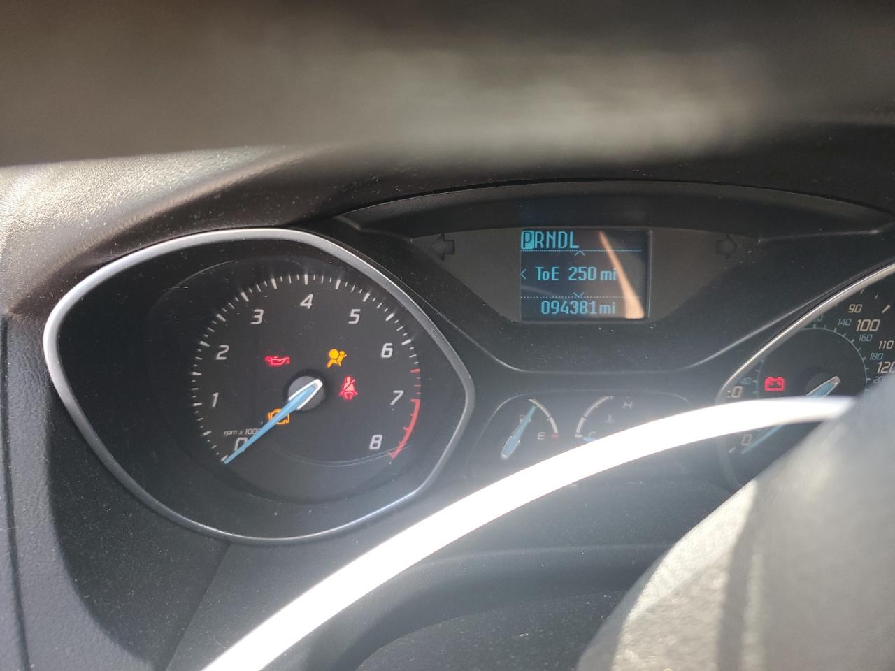 2012 Ford Focus VIN 1FAHP3K22CL455343 photo 9