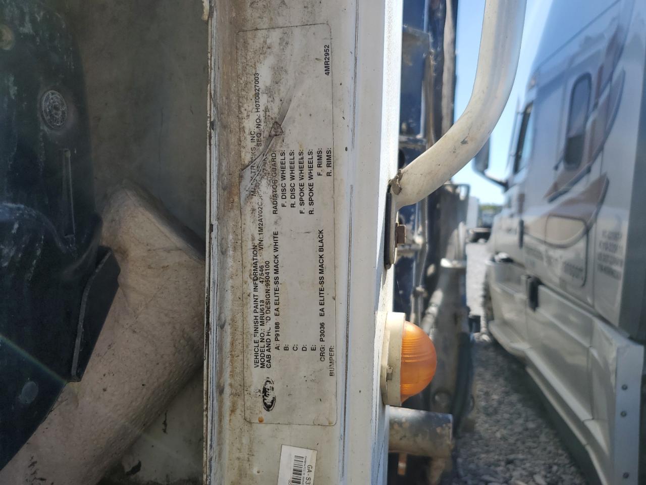 2008 MACK All models VIN 1M2AV02C98M002262 photo 9