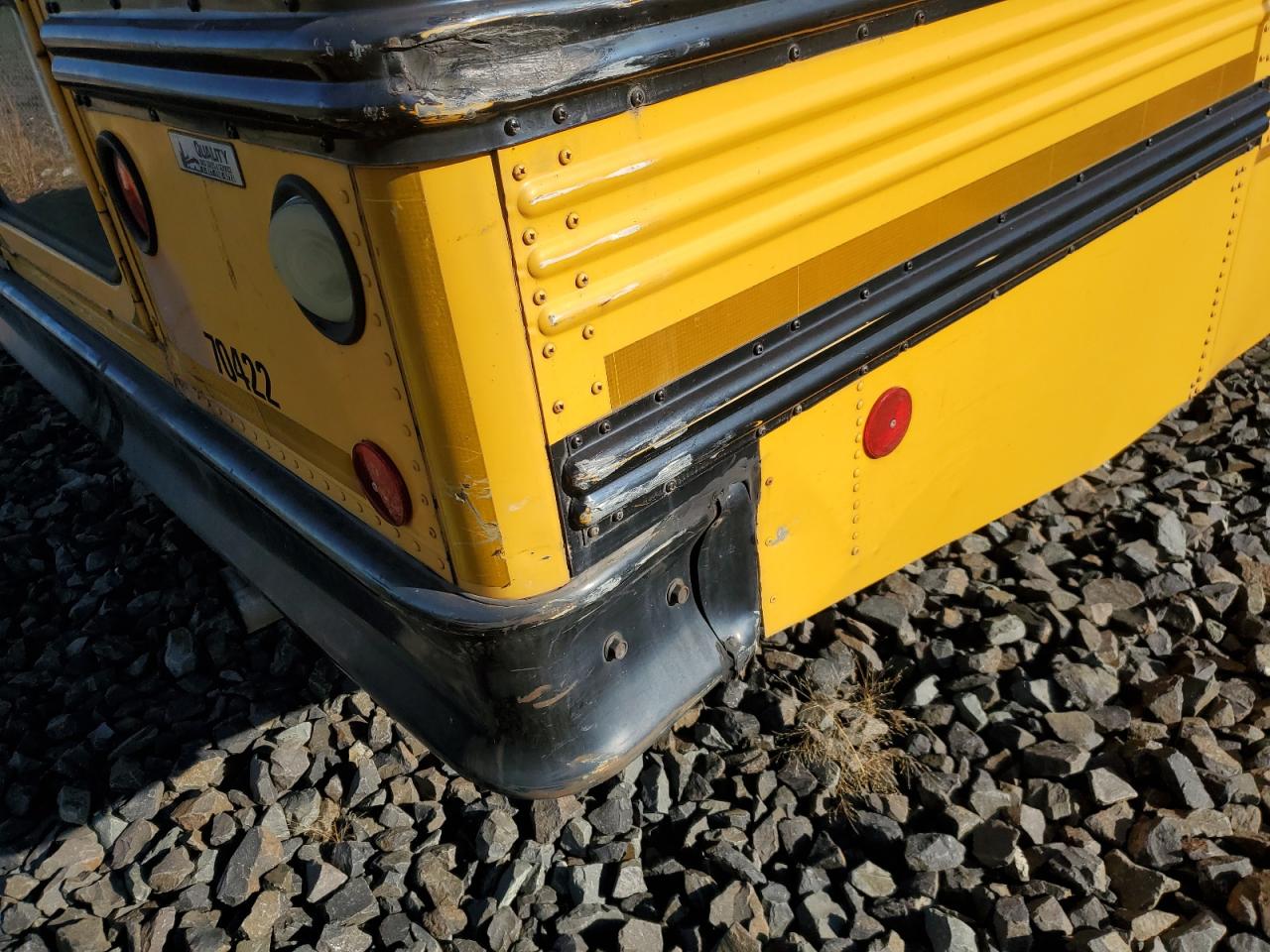 2004 THOMAS Saf-t-line VIN 4UZAAXCSX4CM20906 photo 9