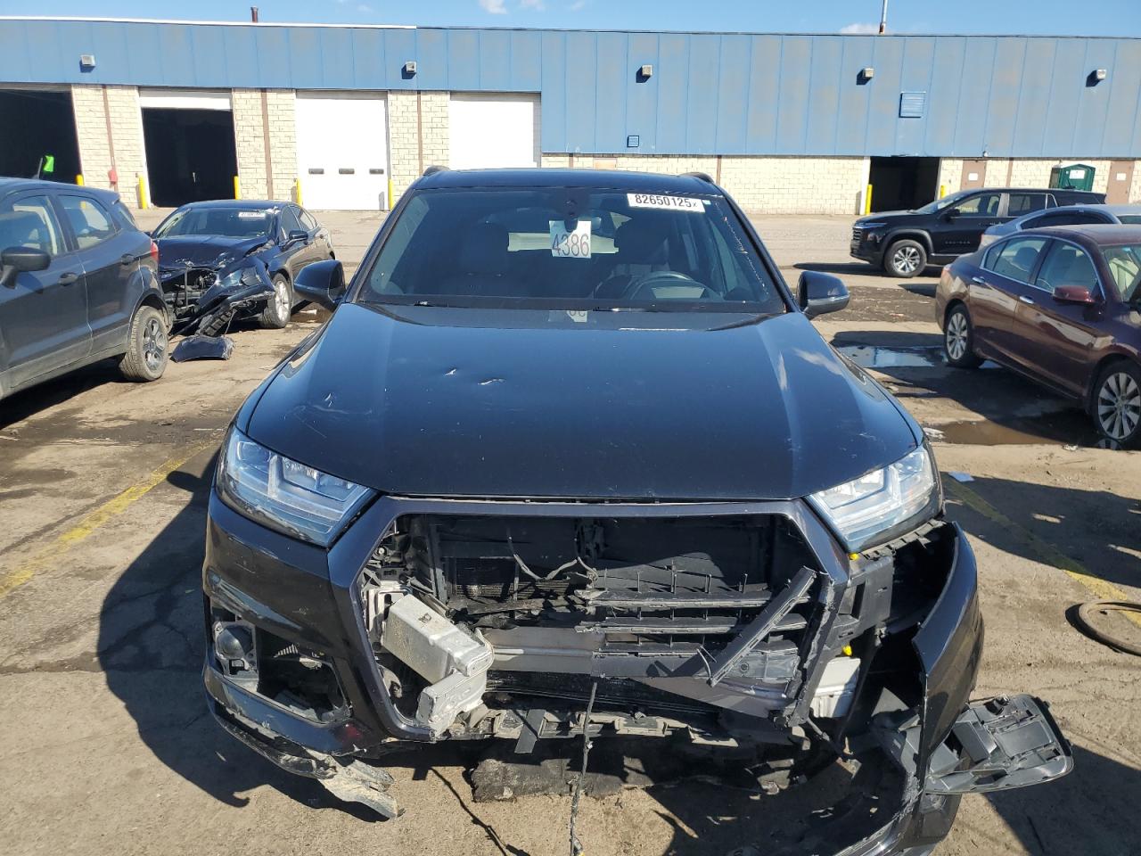 2019 AUDI Q7 VIN WA1VAAF75KD001972 photo 5