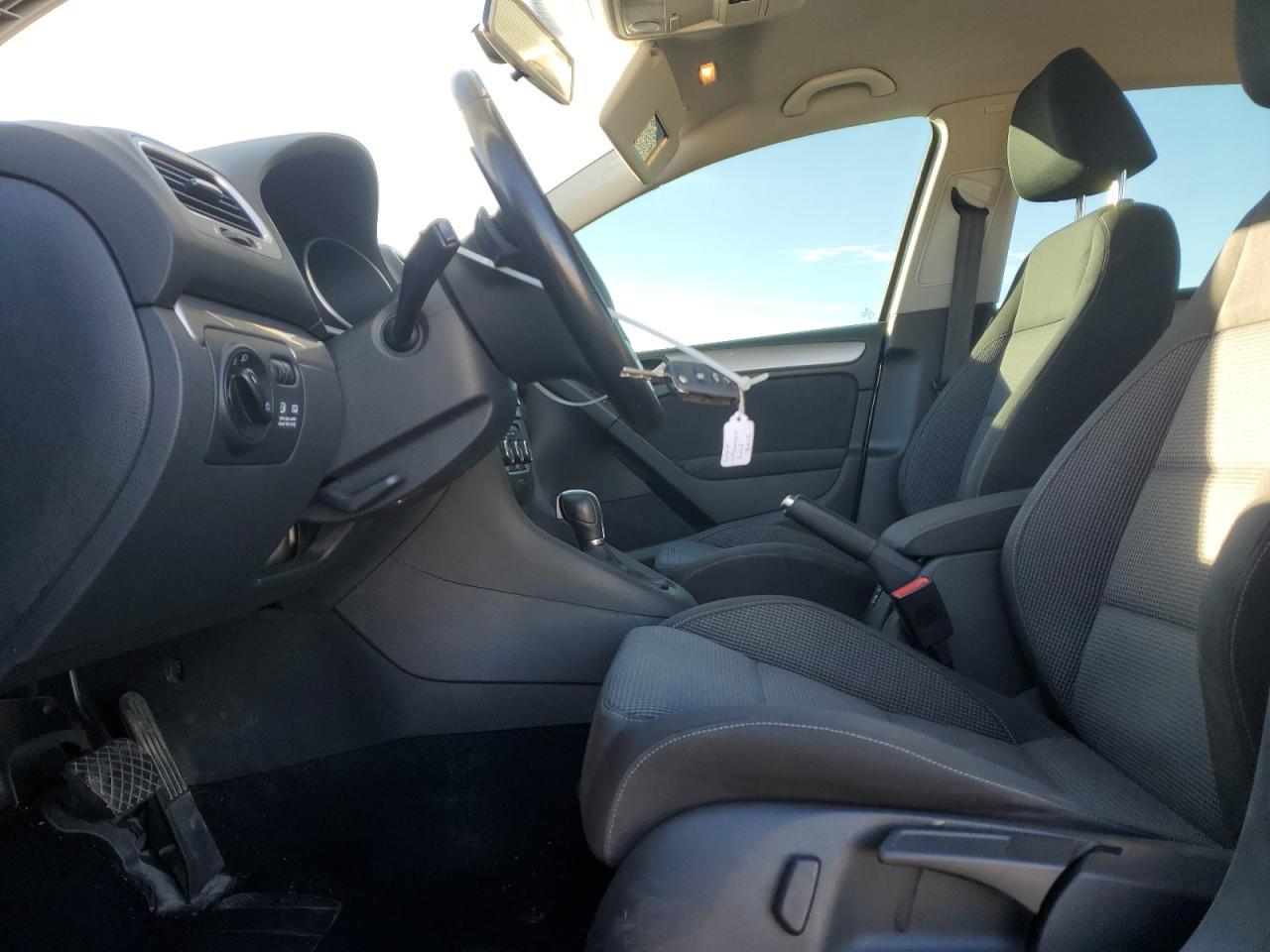2012 Volkswagen Golf VIN WVWDM7AJ8CW303146 photo 7