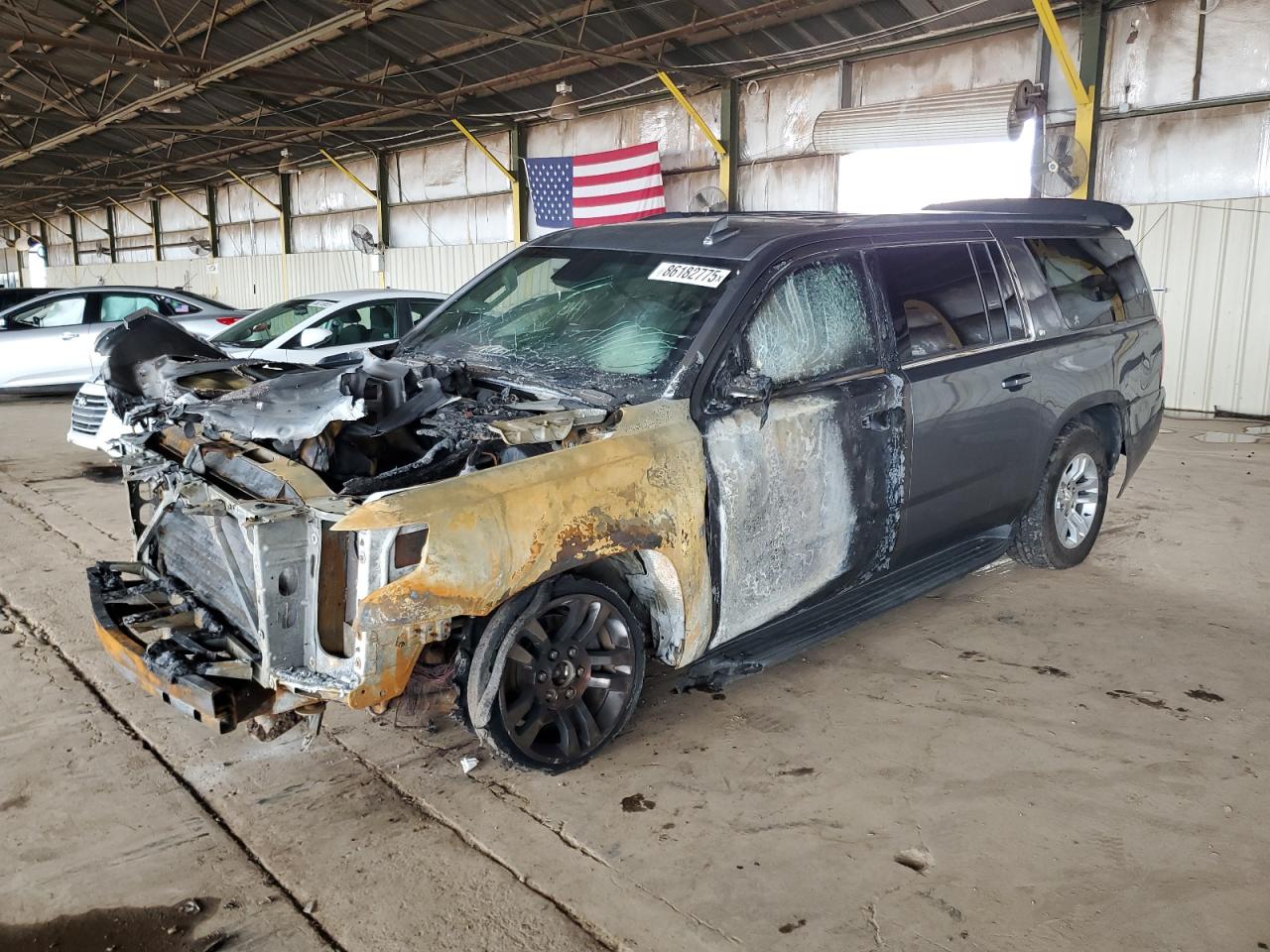 2020 CHEVROLET Suburban VIN 1GNSKHKC1LR156323 photo 1