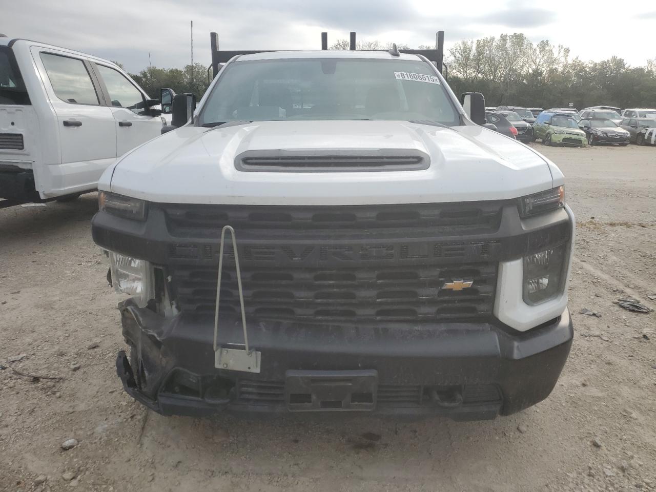 2020 Chevrolet All models VIN 1GC3WRE77LF245613 photo 5