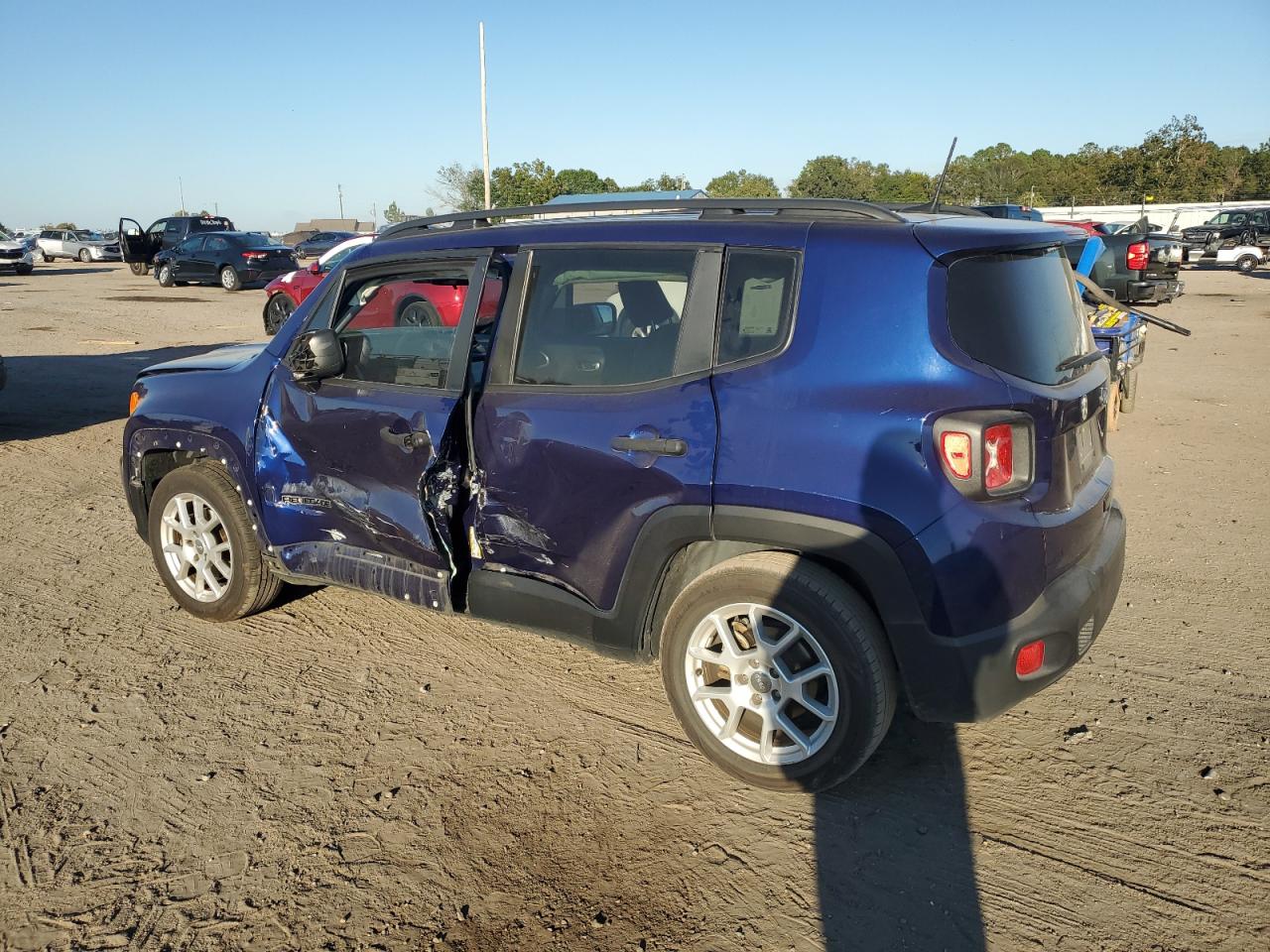 2021 Jeep Renegade VIN ZACNJCABXMPM49543 photo 2