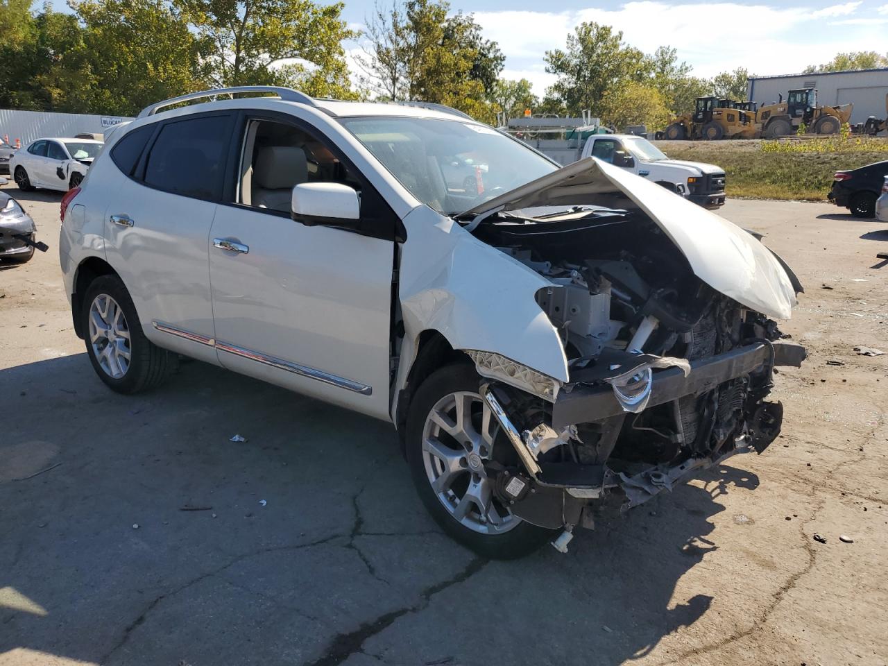 2013 Nissan Rogue VIN JN8AS5MV1DW143502 photo 4