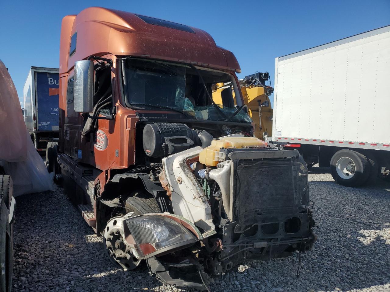 2018 Volvo All models VIN 4V4NC9EH1JN998555 photo 1