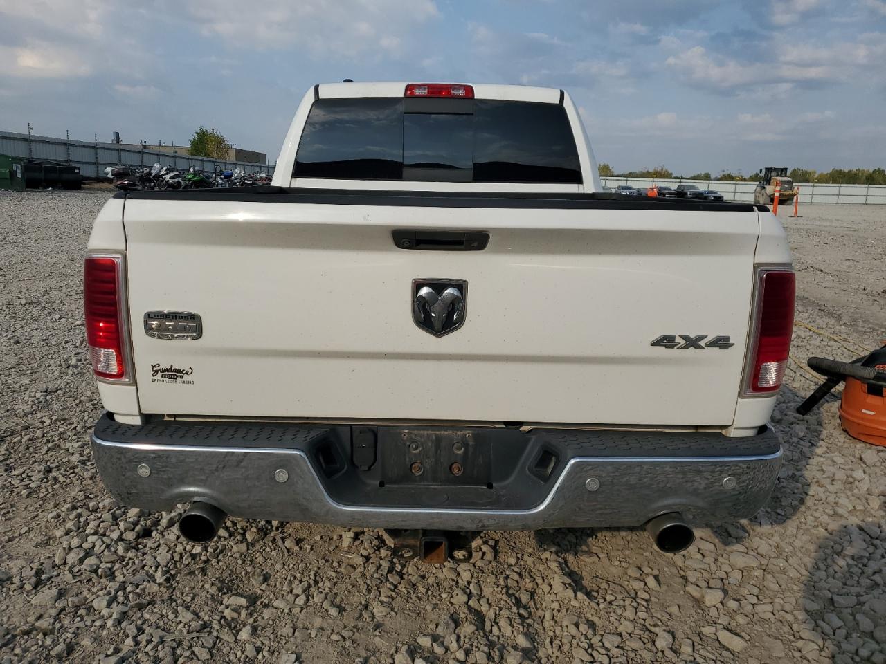 2015 Ram 1500 VIN 1C6RR7WM1FS679393 photo 6