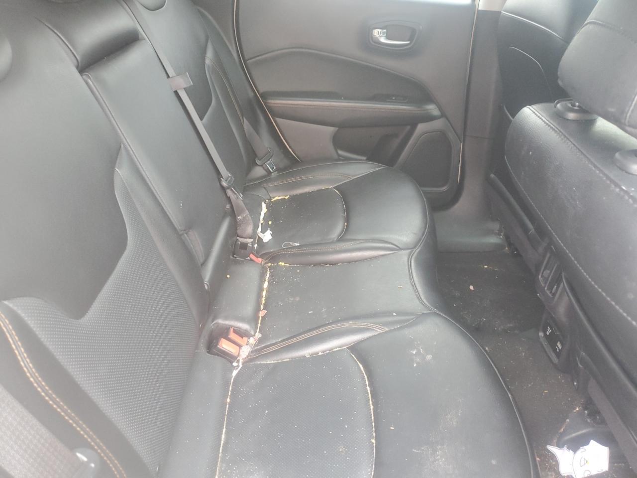 2020 Jeep Compass VIN 3C4NJCCB1LT187354 photo 10
