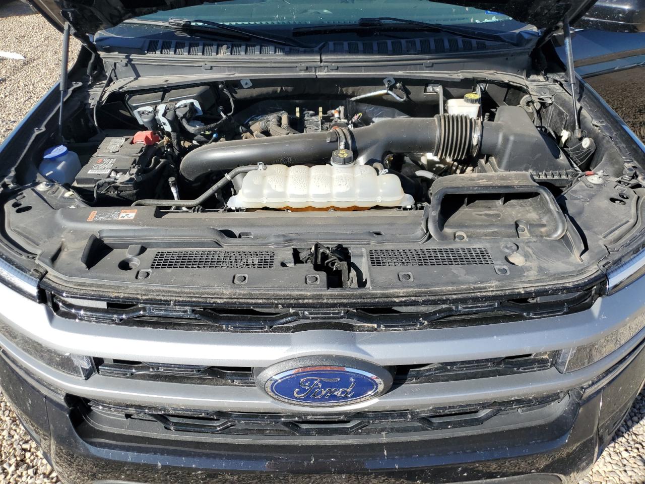 2024 Ford Expedition VIN 1FMJU1J82REA26601 photo 12