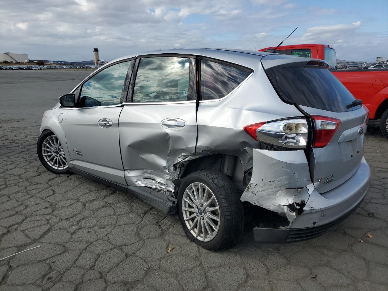 2014 Ford Cmax VIN 1FADP5CU6EL521468 photo 2