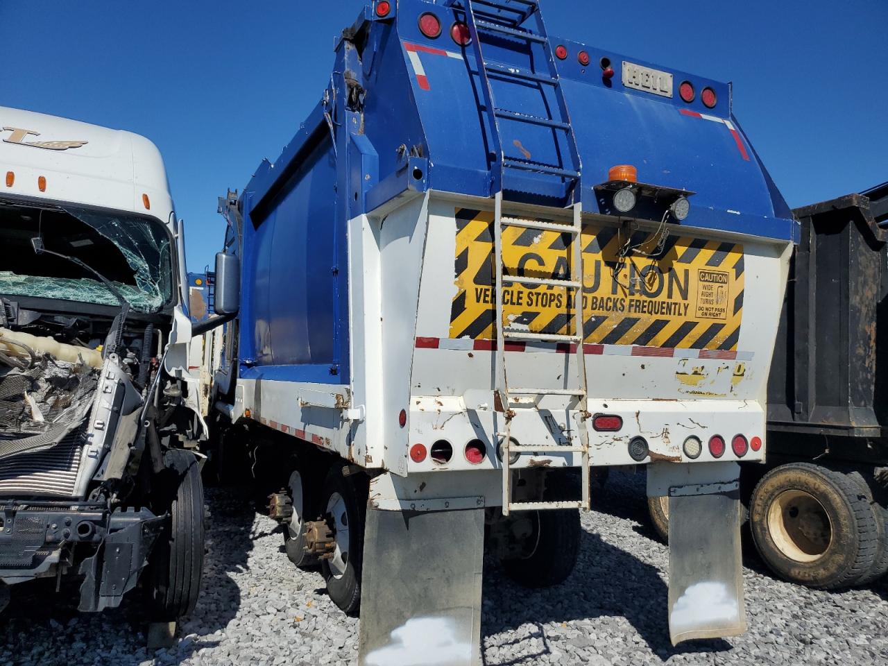 2008 MACK All models VIN 1M2AV02C98M002262 photo 3